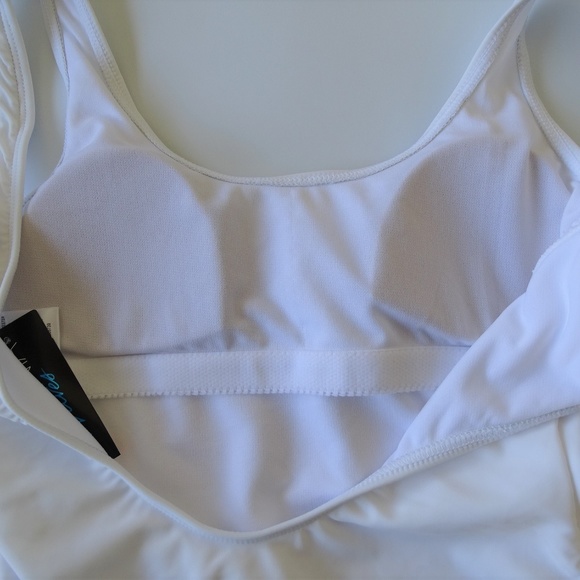 California Waves One Piece White Swimsuit NWT - Picture 4 of 4